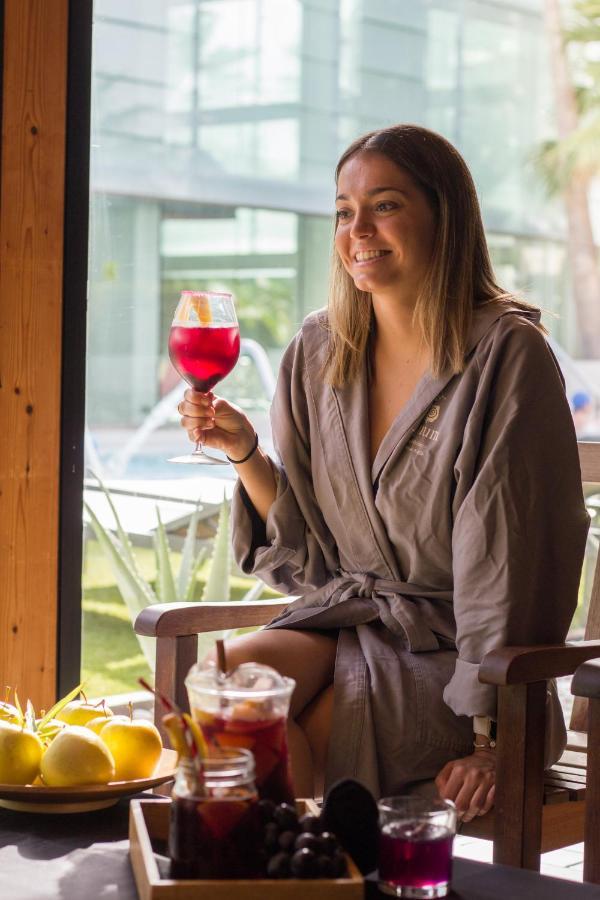 Oassium Hotel - Adults Only Ла Пинеда Екстериор снимка