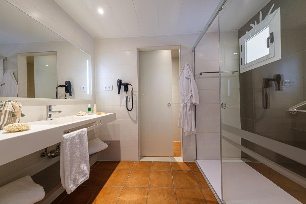 Oassium Hotel - Adults Only Ла Пинеда Екстериор снимка